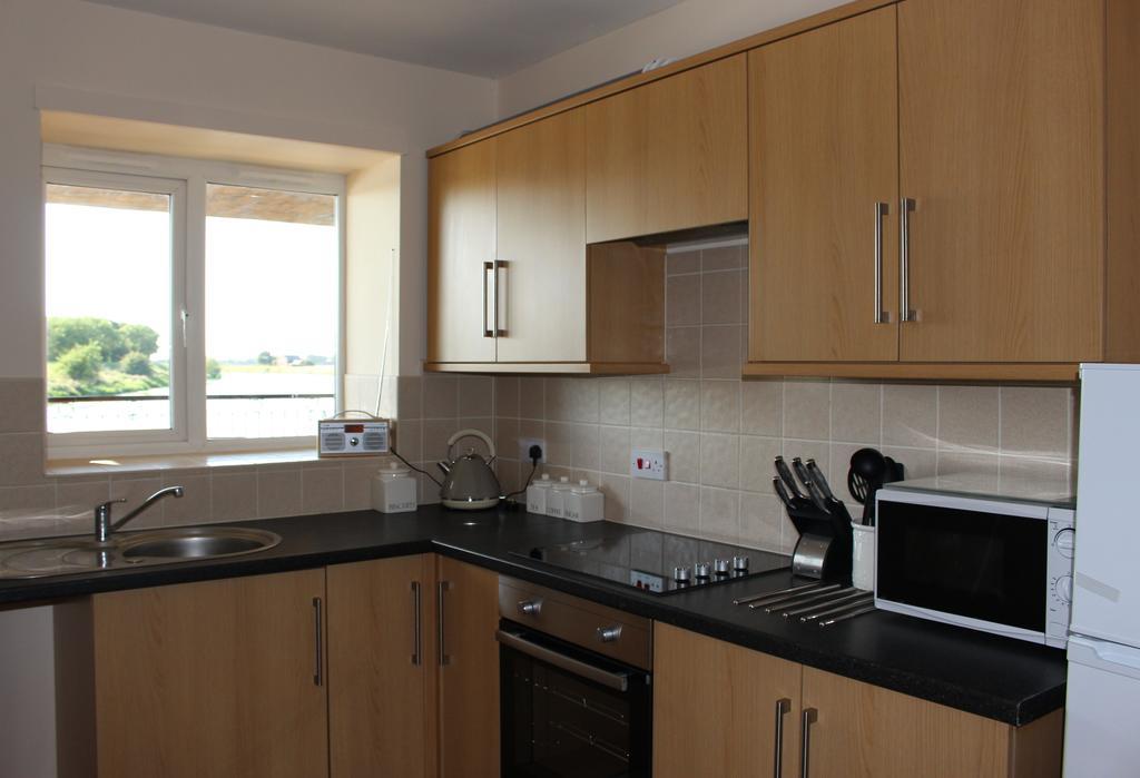 Waterside Escapes Apartment Dogdyke Bagian luar foto