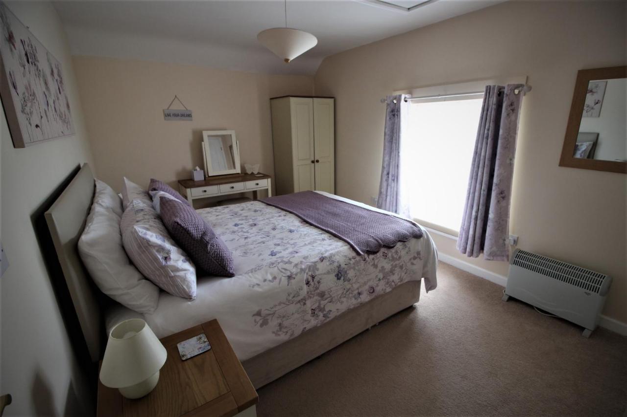 Waterside Escapes Apartment Dogdyke Bagian luar foto